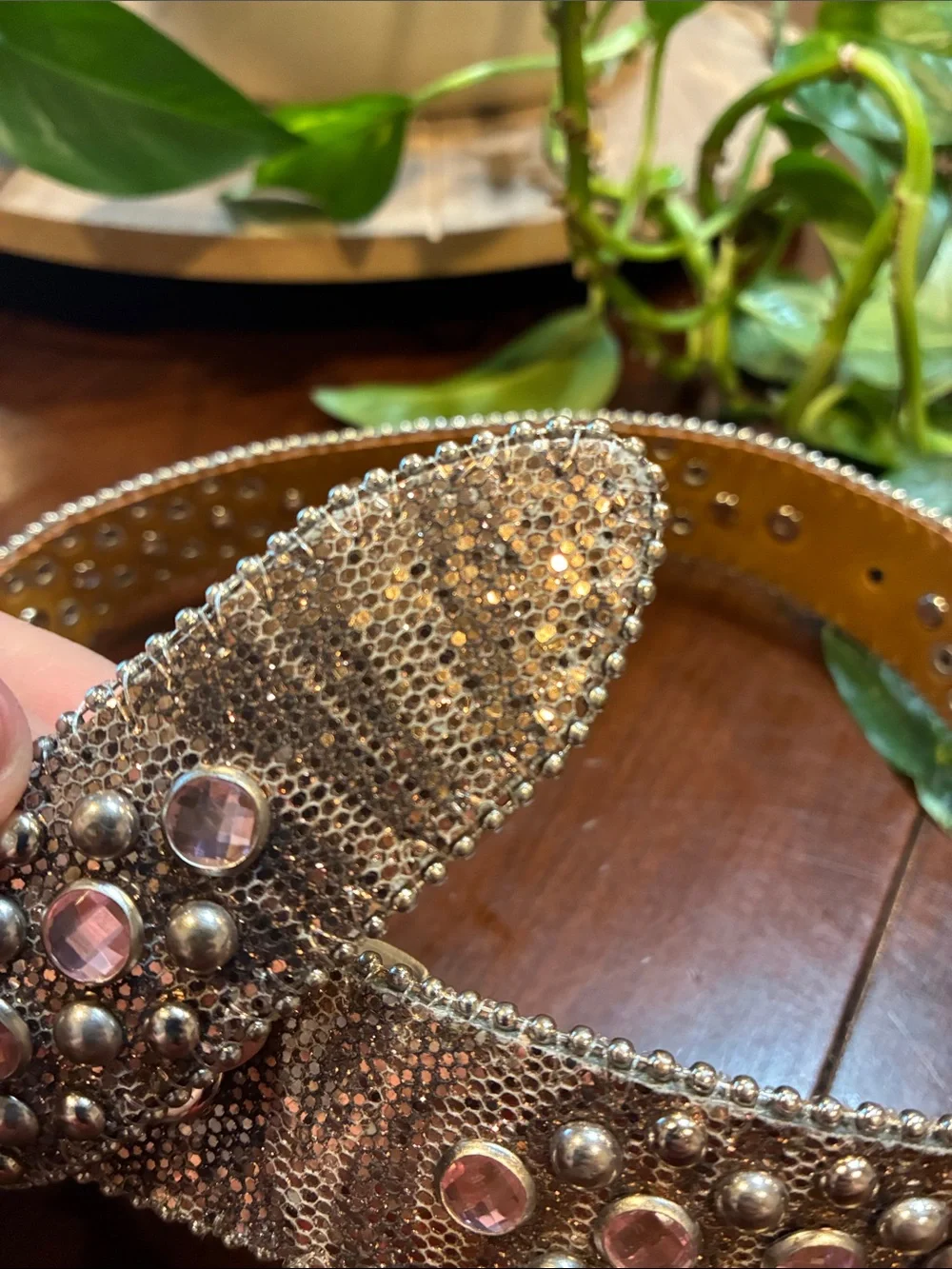 New Girls Size 20 Nocona Pink Studded Leather Belt w/ Horseshoe Crystals (ABBA)